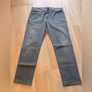 Lucky brand 221 Grey Original Straight Fit 32x30